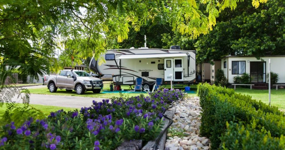Bairnsdale Riverside Holiday Park: Your Idyllic Escape in Victoria’s East Gippsland